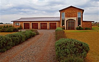 4 Bedroom House in Rietvlei View