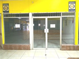 92 m² Retail Space in Glen Hills