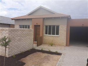 2 Bed House in Mooikloof Country Residences