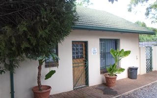 350 m² Office Space in Lyttelton Manor