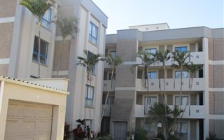 3 Bedroom Apartment in Freeland Park