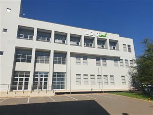 318 m² Commercial space in Lydiana
