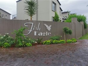 3 Bedroom Townhouse in Eagle Canyon Golf Estate