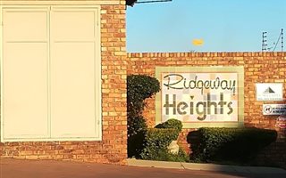 2 Bedroom Townhouse in Mondeor