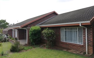 2 Bedroom House in Amberfield