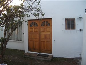 Bachelor apartment in Stellenbosch Central
