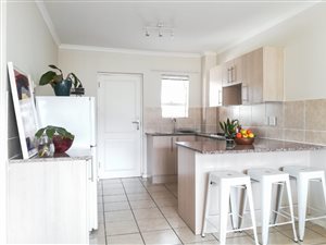 2 Bed Apartment in Nuutgevonden