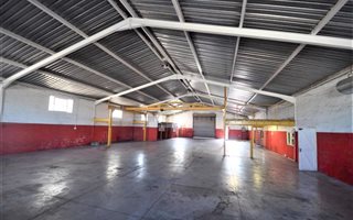 600 m² Industrial space in Walmer