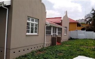 1012 m² Commercial space in Mount Vernon