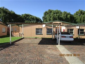 2 Bed Townhouse in Florida Lake