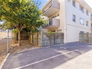 Studio Apartment in Rosebank