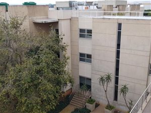 11700 m² Office Space in Route 21 Business Park