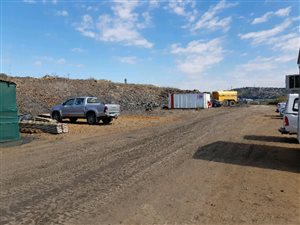 9868 m² Land available in Glen Anil