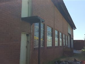 800 m² Industrial space in Pretoria North