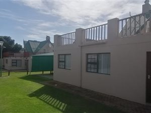 3 Bed House in Diaz Beach