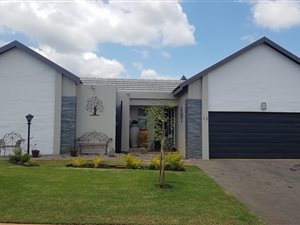 3 Bed House in Midstream Meadows