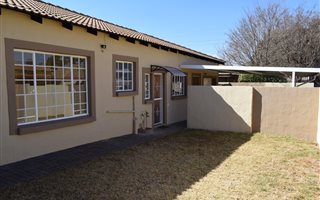 3 Bedroom Cluster in Bergsig