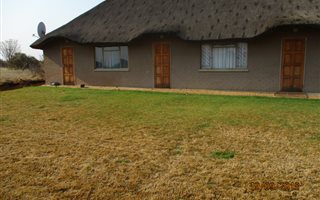 Bachelor apartment in Vryburg