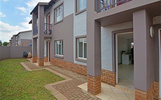 2 Bedroom Apartment in Protea Glen
