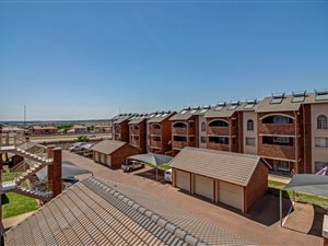 2 Bed Apartment in Centurion CBD