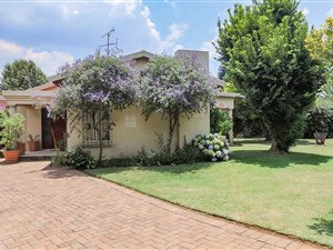 3 Bed House in Elma Park