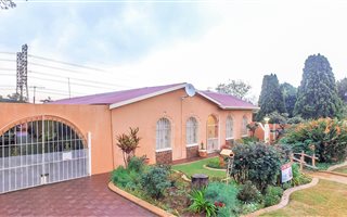 3 Bedroom House in Klopperpark
