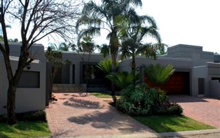 4 Bedroom House in Kyalami Estate