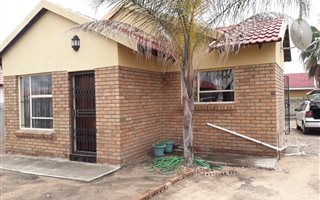 3 Bedroom House in Madiba Park