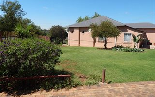 3 Bedroom House in Airfield