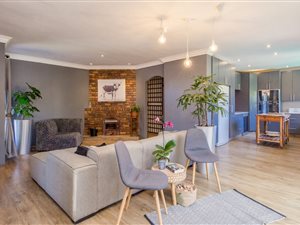 4 Bed House in Tableview