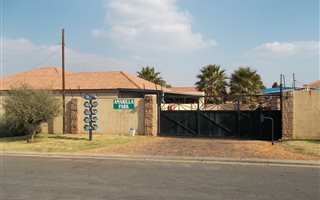 3 Bedroom House in Bergsig