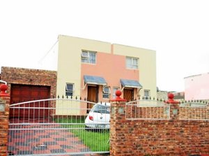 3 Bed House in Algoa Park