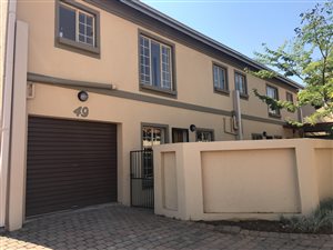 3 Bed Duplex in Willow Park Manor