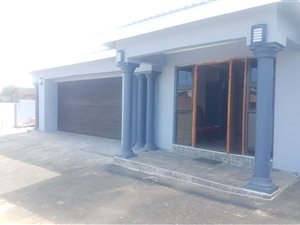 3 Bed House in Aquadene