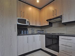 3 Bed House in Waldrift