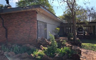 2.2 ha Farm in Strydfontein and surrounds