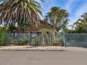 3 Bed House in Van Der Stel
