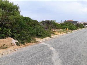 345 m² Land available in Kleinkrantz