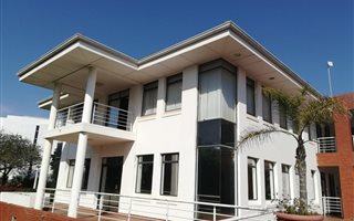 154 m² Commercial space in La Lucia