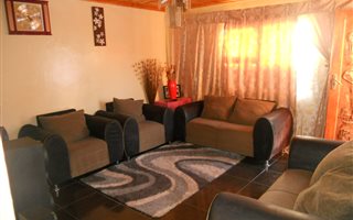 2 Bedroom House in Motherwell