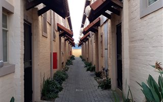 2 Bedroom Townhouse in Claremont