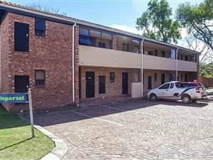 2 Bed Apartment in Grahamstown Central