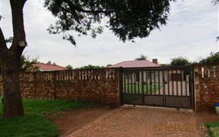 2 Bedroom House in Welgedacht
