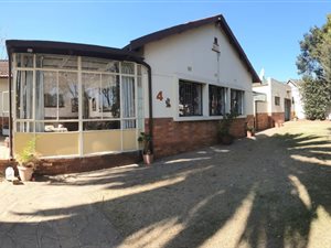 3 Bed House in Rewlatch