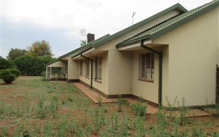 3 Bedroom House in Daleside