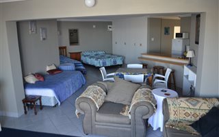 1 Bedroom Apartment in Jeffreys Bay