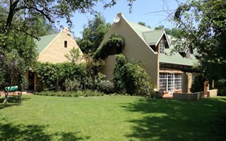 2 ha Farm in Kameeldrift East