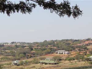 1 ha Land available in White River AH