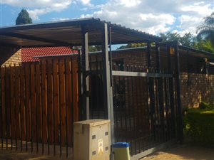 1 Bed Garden Cottage in Doornpoort and surrounds