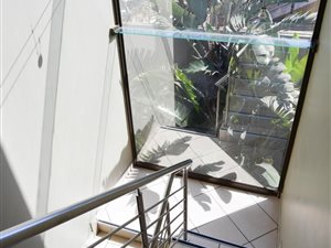 2 Bed Duplex in Menlo Park